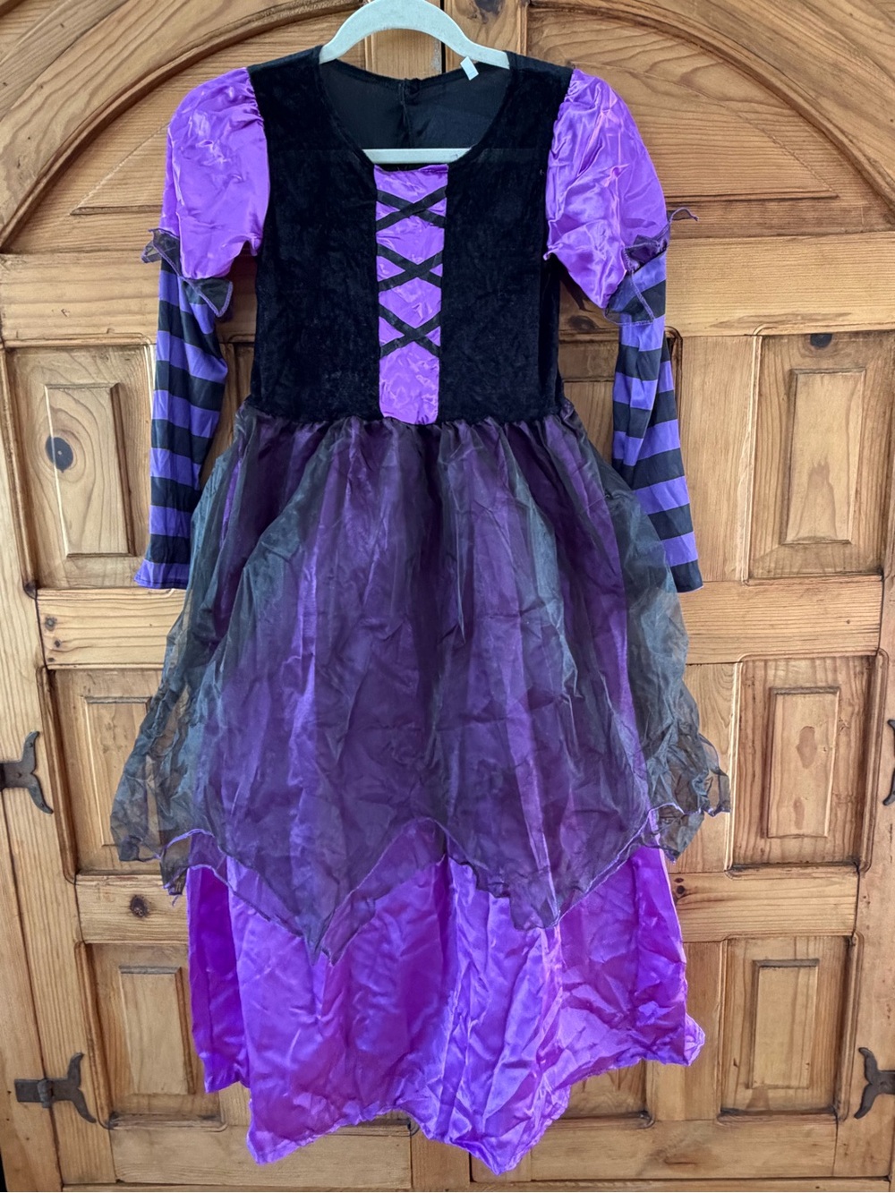 Girls' Witch Costume Dress Purple & Black girl’s size XL NEW